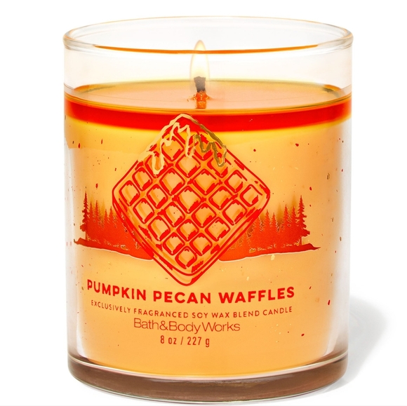 Bath & Body Works Pumpkin Pecan Waffles Single Wick Candle 8oz NEW - Picture 1 of 1